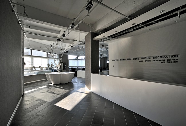 辦公室裝修硬裝基礎設施完成后，怎么搭配軟裝呢？